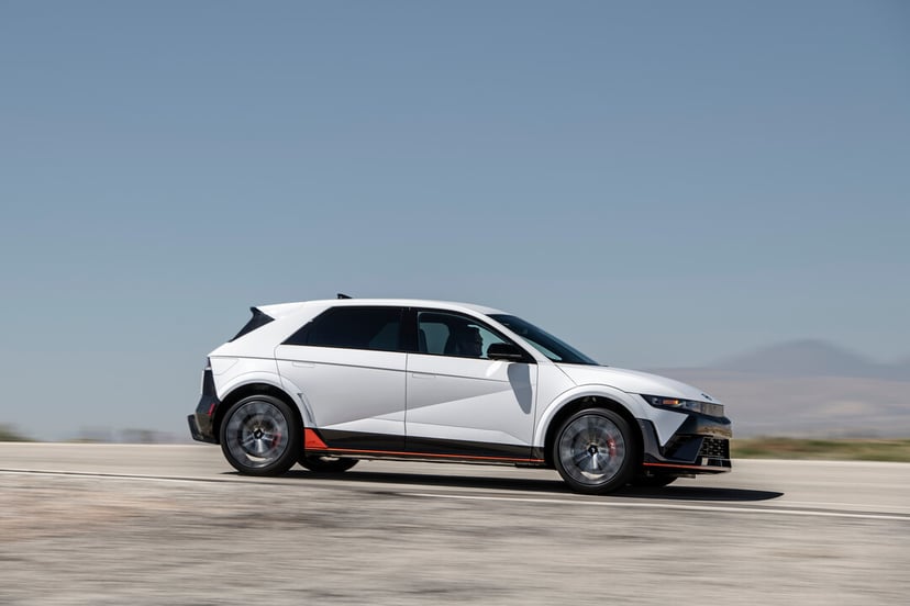 Hyundai's 2025 Ioniq 5 N Unveils Electrifying Power, photo 6