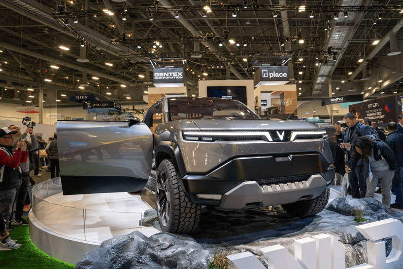 For the first time appearing in Southeast Asia, the VinFast VF Wild will debut at the Bangkok Motor Show at the end of this month, with people eagerly awaiting its appearance at the year-end exhibition in Vietnam., photo 2