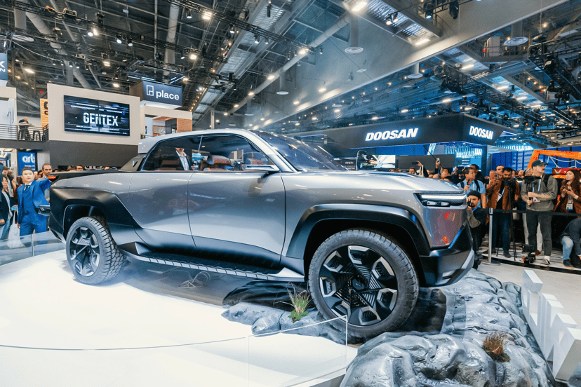 For the first time appearing in Southeast Asia, the VinFast VF Wild will debut at the Bangkok Motor Show at the end of this month, with people eagerly awaiting its appearance at the year-end exhibition in Vietnam., photo 7