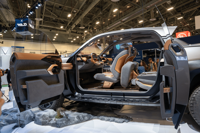 For the first time appearing in Southeast Asia, the VinFast VF Wild will debut at the Bangkok Motor Show at the end of this month, with people eagerly awaiting its appearance at the year-end exhibition in Vietnam., photo 14