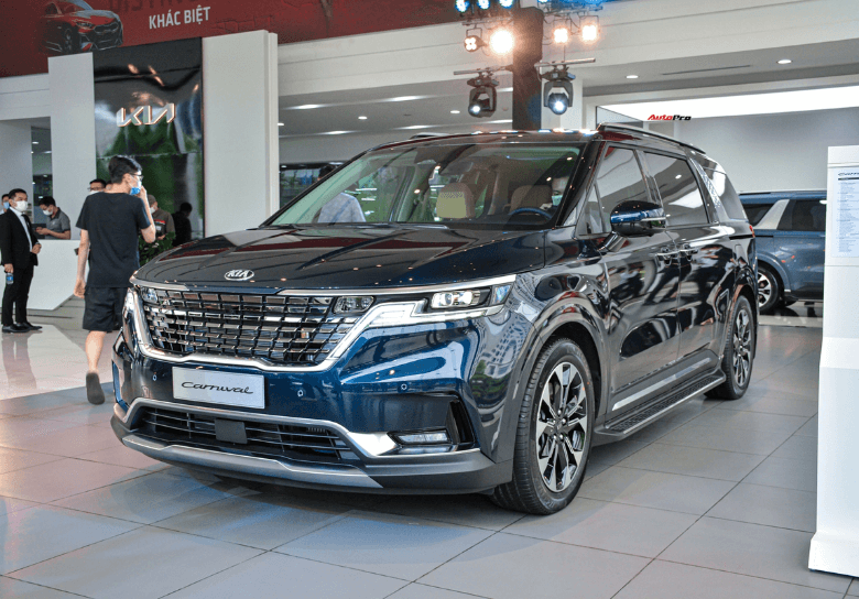 Kia Carnival