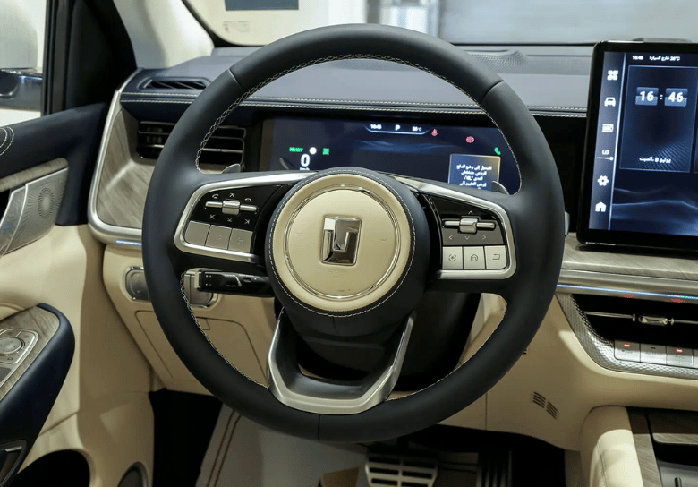 Gwm Tank 500 Noi That