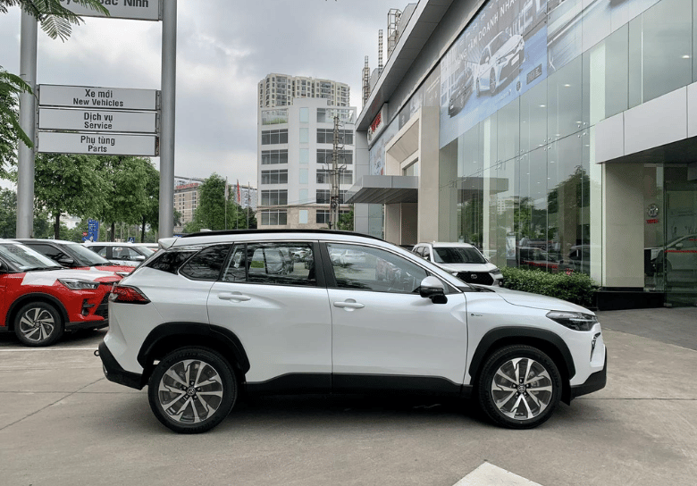 Toyota Corolla Cross 2024 Gia Viet Nam