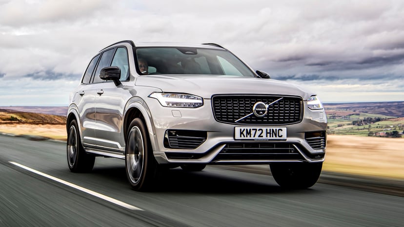 The 2025 Volvo XC90 revealed ahead of its launch: New design unveiled, but the engine may not bring any surprises, photo 2