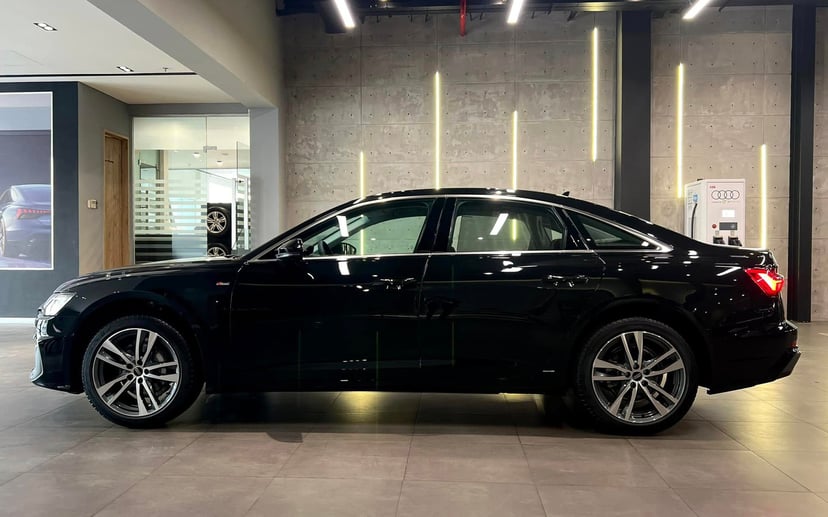 Audi A6 2025 Viet Nam