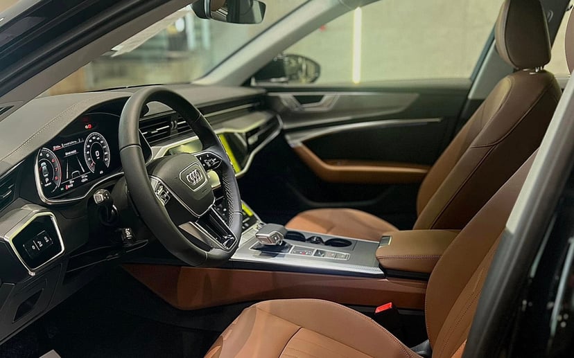 Audi A6 2025 Viet Nam