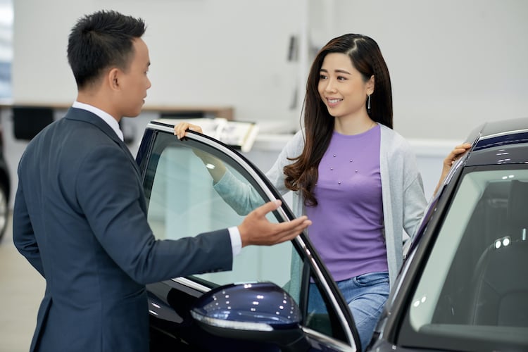 Car Trade In Vs Selling Which Is The Best Way