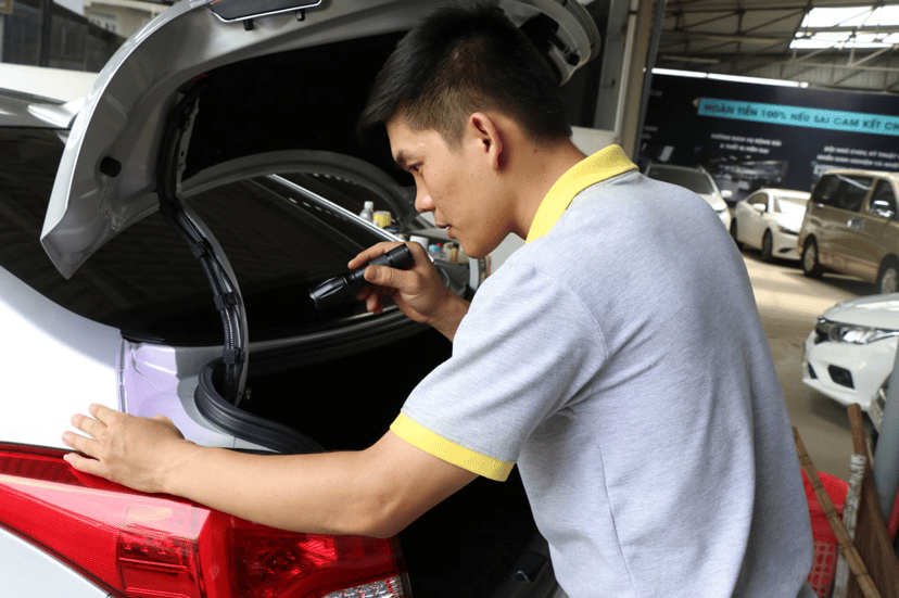 Why Older Cars Are Harder to Sell | Psychology of Used-Car Buyers in Vietnam, photo 2