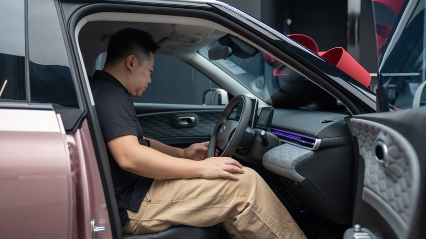Motorist Trao Tặng Xe Điện Dongfeng tại Singapore: Cột Mốc 10 Năm Đầy Ấn Tượng, photo 2