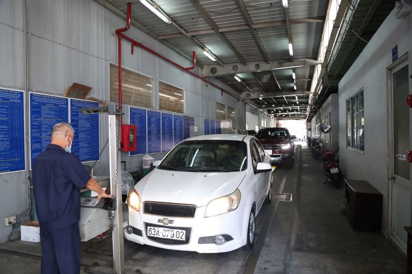 Bước Ngoặt Số Hóa: Hướng Dẫn Toàn Diện Về Chứng Nhận Đăng Kiểm Điện Tử (Áp Dụng Từ 1/3), photo 1